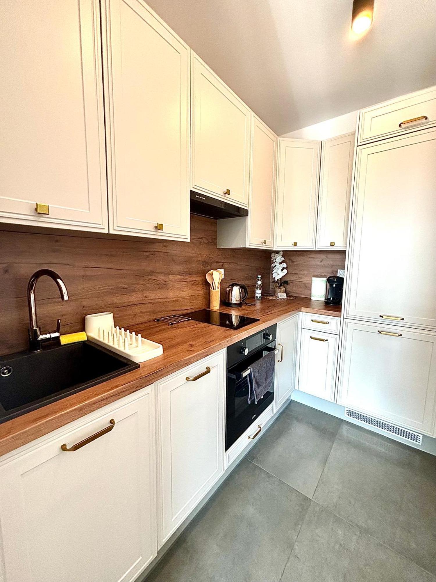 אילאווה Ami Luxury Residence XII מראה חיצוני תמונה